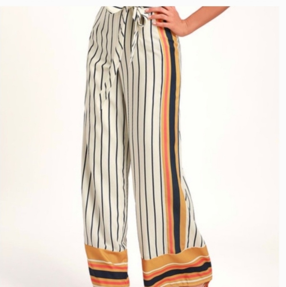 LuLu's wide leg pants